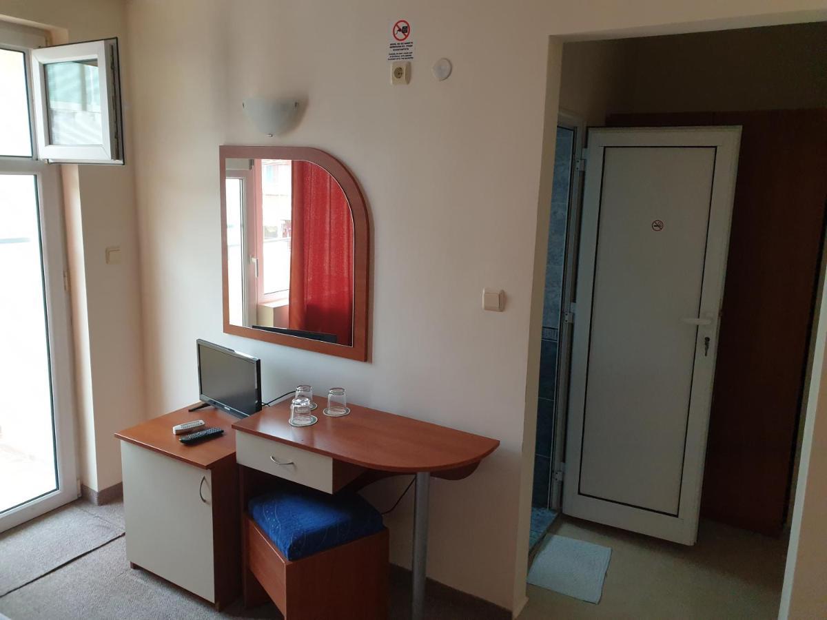 Family Hotel Diana Pomorie Exterior foto